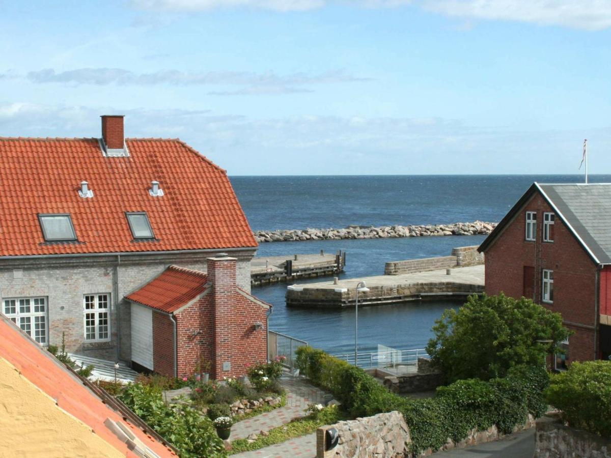 4 Person Holiday Home In Allinge Екстериор снимка